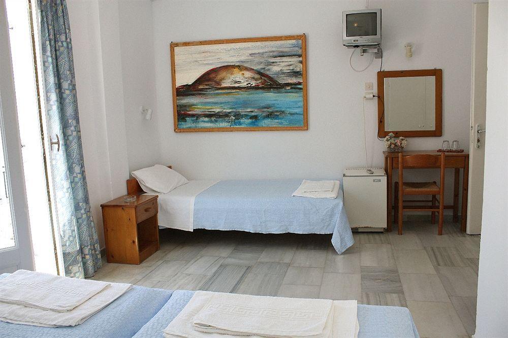 Hotel Sanoudos Naxos City Exterior foto