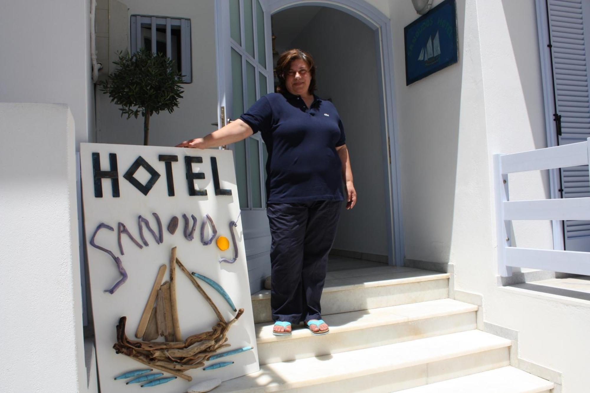 Hotel Sanoudos Naxos City Exterior foto