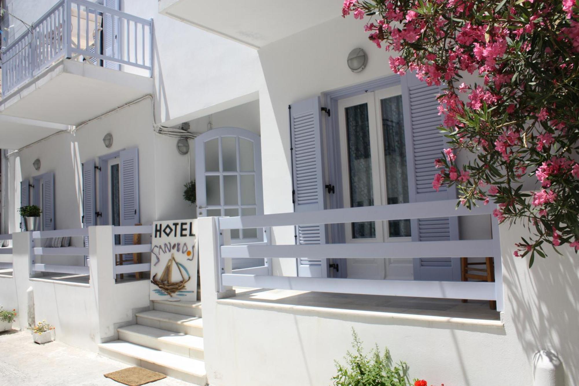 Hotel Sanoudos Naxos City Exterior foto